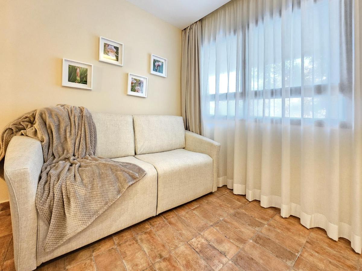 Apartamentos Las Ciencias U Valencia Exteriör bild